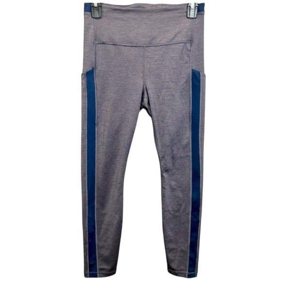 Athleta Pants - Athleta Ultimate Stash Pocket 7/8 Tight Leggings‎ Blue Hearth Rose, Size S
